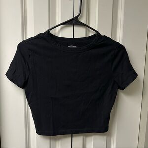 Wild Fable Classic Black Crop Top Tee - Small